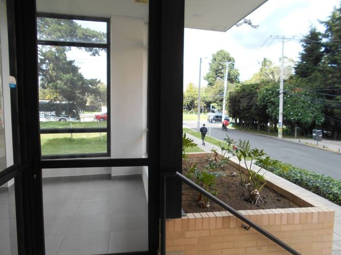 Local en  Arriendo en Portales del norte, Bogotá - Miniatura 4