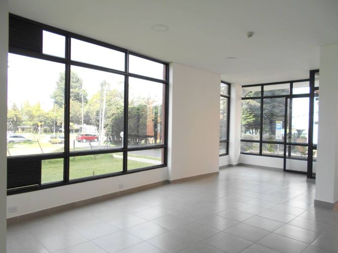Local en  Arriendo en Portales del norte, Bogotá - Miniatura 9