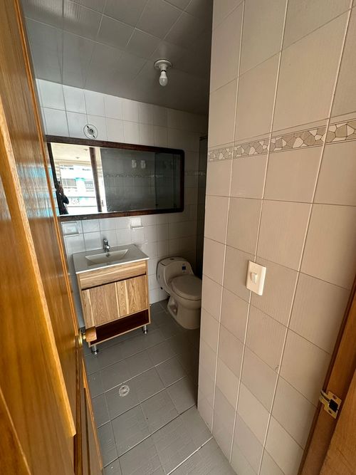 Apartaestudio en  Arriendo en Santa Barbara, Bogotá - Miniatura 9