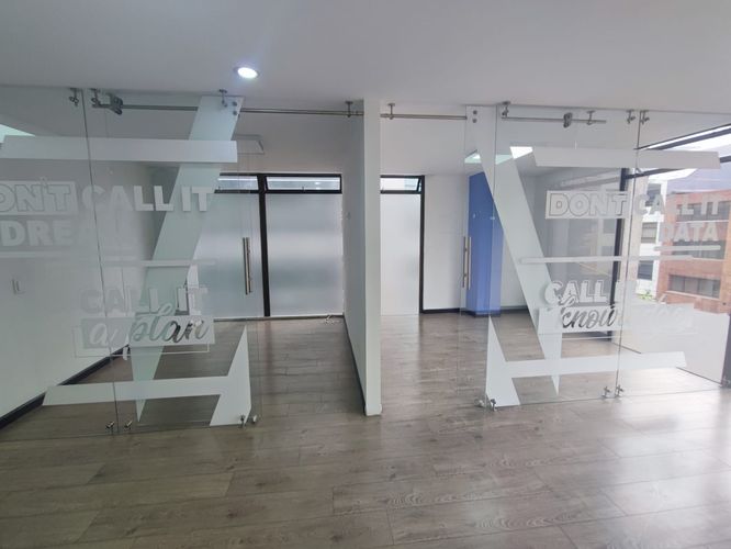 Oficina en  Arriendo en El chico, Bogotá - Miniatura 3