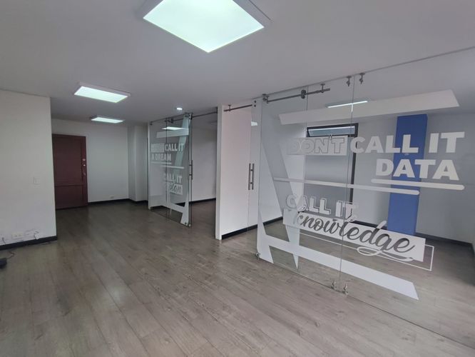 Oficina en  Arriendo en El chico, Bogotá - Miniatura 4