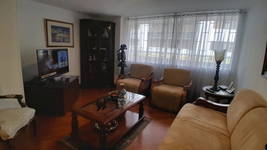 Apartamento en  Arriendo en Santa Barbara, Bogotá - Miniatura 3