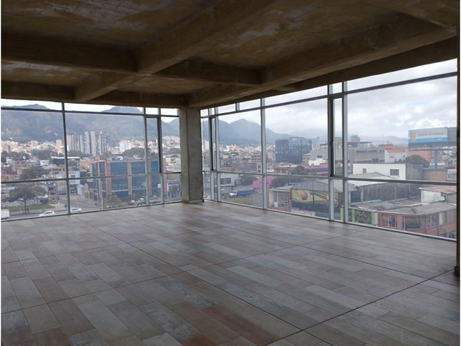 Edificio en  Arriendo en Barrios unidos, Bogotá - Miniatura 3