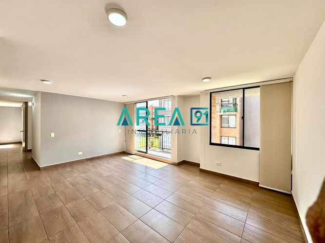 Apartamento en  Venta en El cortijo, Madrid - Imagen 1