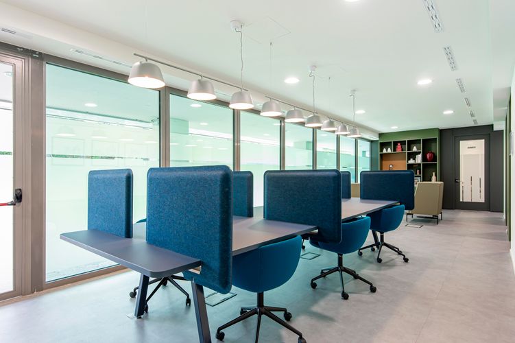 Oficina en  Arriendo en Medellín - Miniatura 4