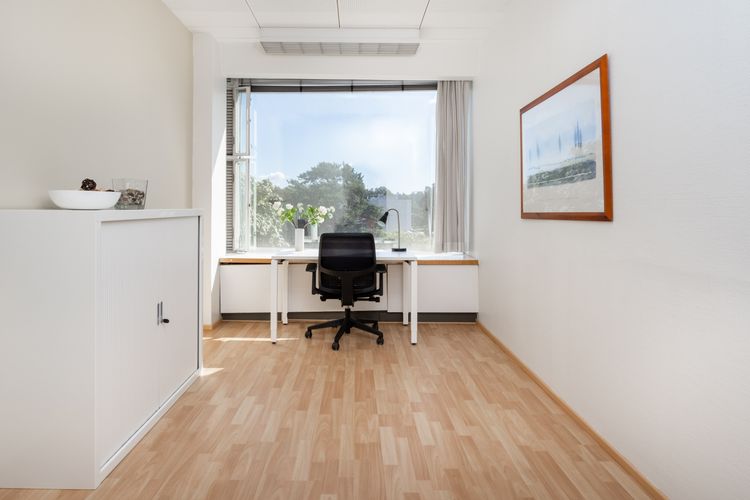 Oficina en  Arriendo en Medellín - Miniatura 6