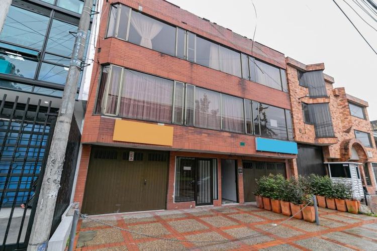 Edificio en venta en Quinta paredes, Bogotá - Imagen 1