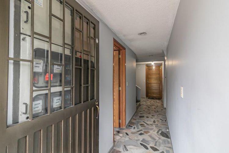 Edificio en venta en Quinta paredes, Bogotá - Miniatura 2