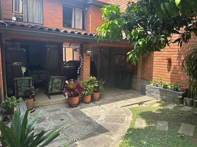 Casa en  Venta en Belén, Medellín - Imagen 1