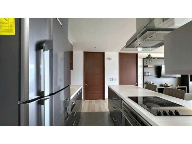 Apartamento en  Arriendo en El Poblado, Medellín - Miniatura 8