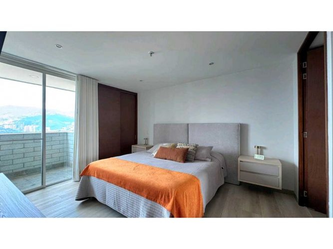 Apartamento en  Arriendo en El Poblado, Medellín - Miniatura 13