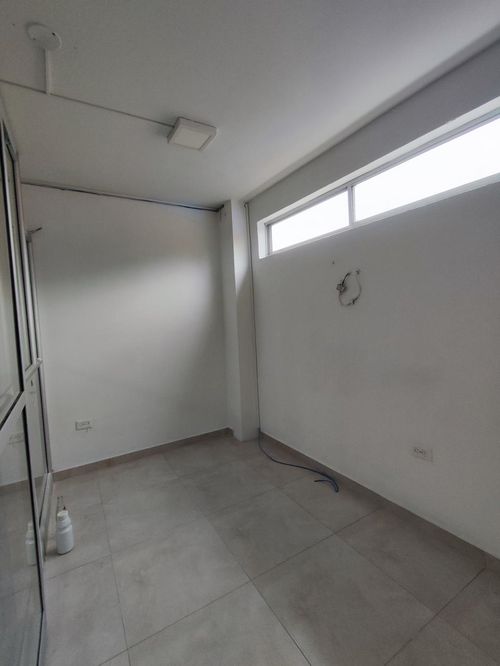Edificio en arriendo en Cúcuta - Miniatura 10