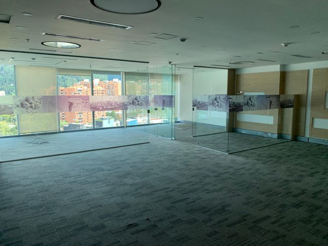 Oficina en  Arriendo en Chicó Alto, Bogotá - Miniatura 2