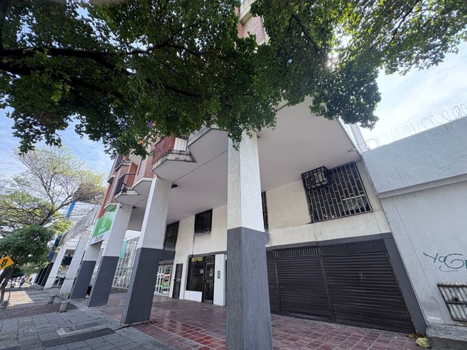 Edificio en venta en Versalles, Cali - Miniatura 2