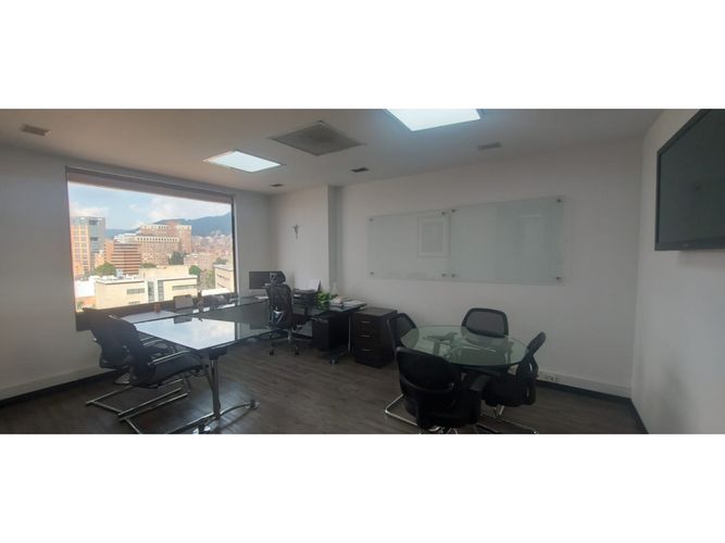Oficina en  Arriendo en Zona chapinero, Bogotá - Miniatura 4