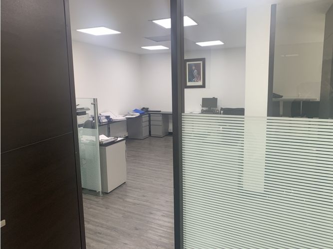 Oficina en  Arriendo en Zona chapinero, Bogotá - Miniatura 23