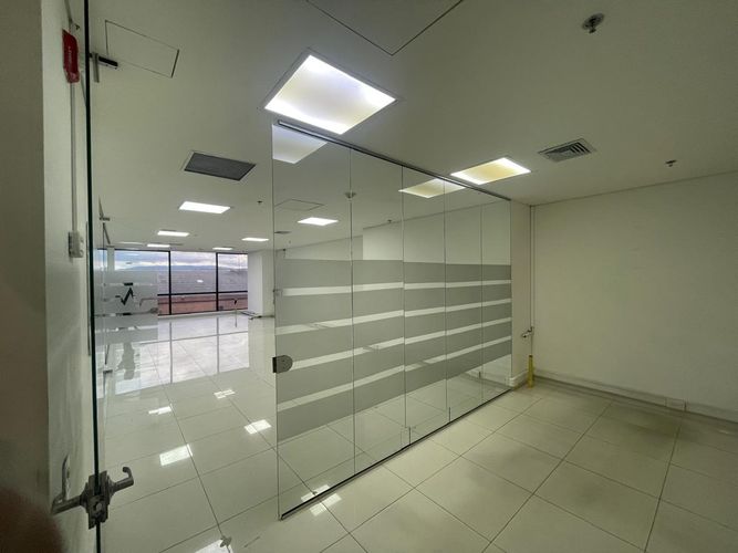 Oficina en  Venta en Aeropuerto, Bogotá - Miniatura 8