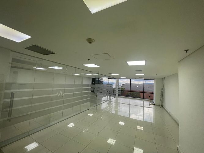 Oficina en  Venta en Aeropuerto, Bogotá - Miniatura 4