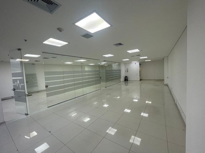 Oficina en  Venta en Aeropuerto, Bogotá - Miniatura 2