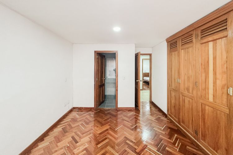 Apartamento en  Venta en Santa barbara central, Bogotá - Miniatura 7