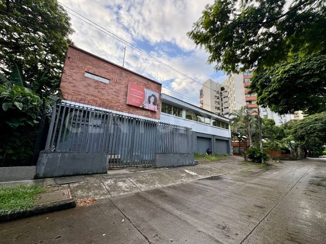 Local en  Arriendo en Prados del norte, Cali - Miniatura 27