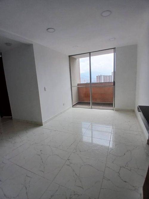 Apartamento en  Arriendo en Bucaros, Bello - Miniatura 3