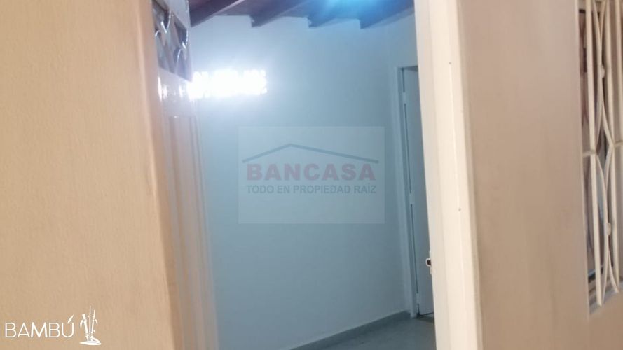 Apartaestudio en  Arriendo en La candelaria, Medellín - Miniatura 2