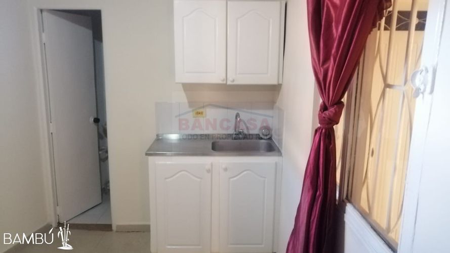 Apartaestudio en  Arriendo en La candelaria, Medellín - Imagen 1