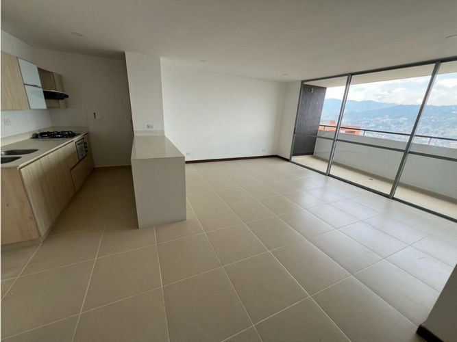 Apartamento en  Arriendo en Las brujas, Envigado - Miniatura 2