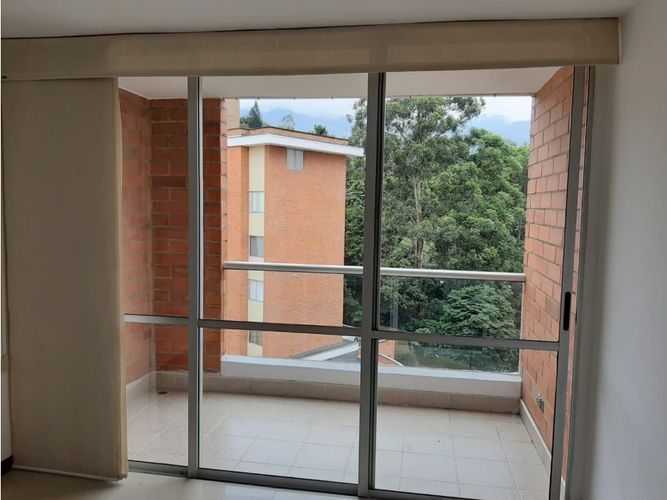 Apartamento en  Arriendo en Las brujas, Envigado - Miniatura 5