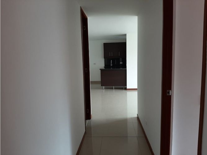 Apartamento en  Arriendo en Las brujas, Envigado - Miniatura 8