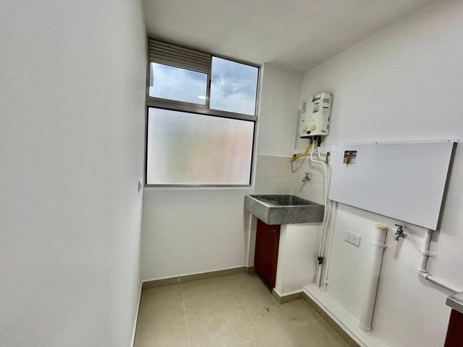 Apartamento en  Venta en Loma de los bernal, Medellín - Miniatura 5