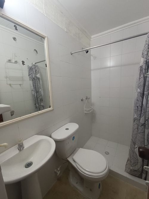 Casa en  Arriendo en Castropol, Medellín - Miniatura 3