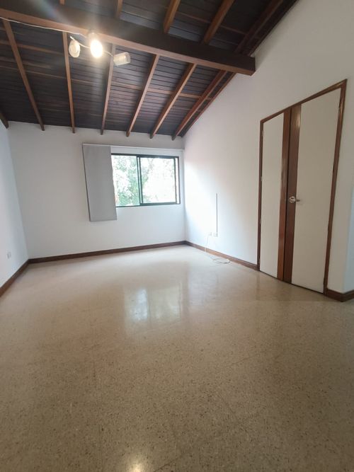 Casa en  Arriendo en Castropol, Medellín - Miniatura 13
