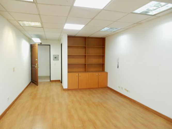 Oficina en  Arriendo en Chico norte, Bogotá - Miniatura 6