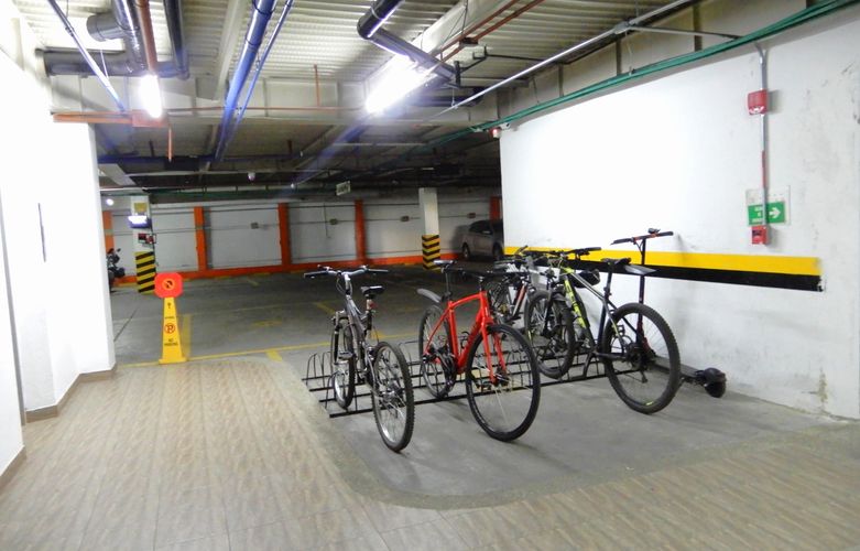 Oficina en  Arriendo en Chico norte, Bogotá - Miniatura 9