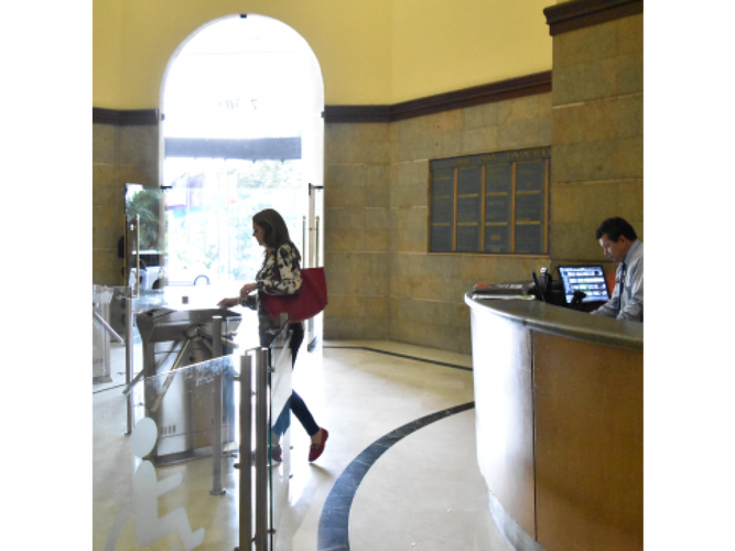 Oficina en  Venta en El Poblado, Medellín - Miniatura 3