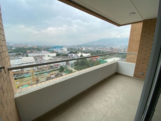 Apartaestudio en  Arriendo en El Poblado, Medellín - Miniatura 8