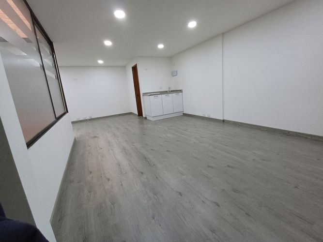 Oficina en  Arriendo en Chico norte, Bogotá - Miniatura 2