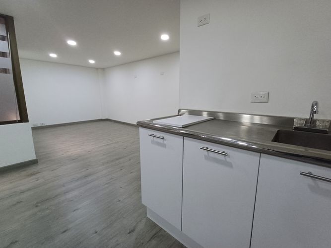 Oficina en  Arriendo en Chico norte, Bogotá - Miniatura 3