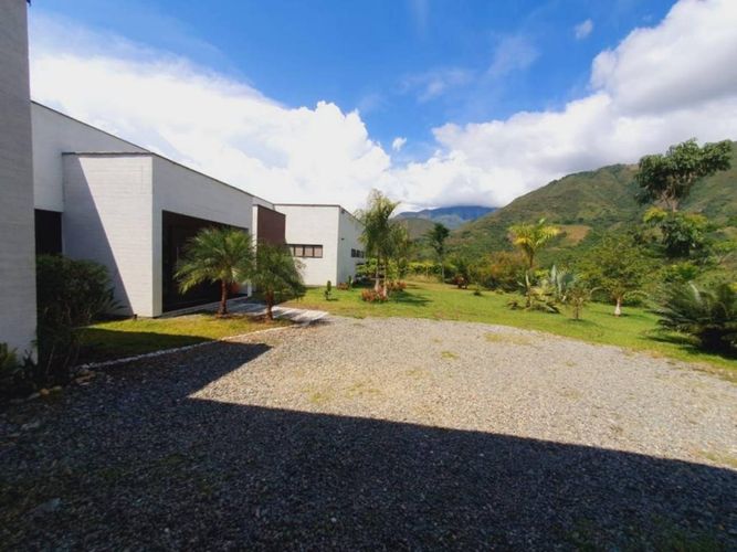 Finca en  Venta en Loma hermosa, San Jerónimo - Miniatura 2