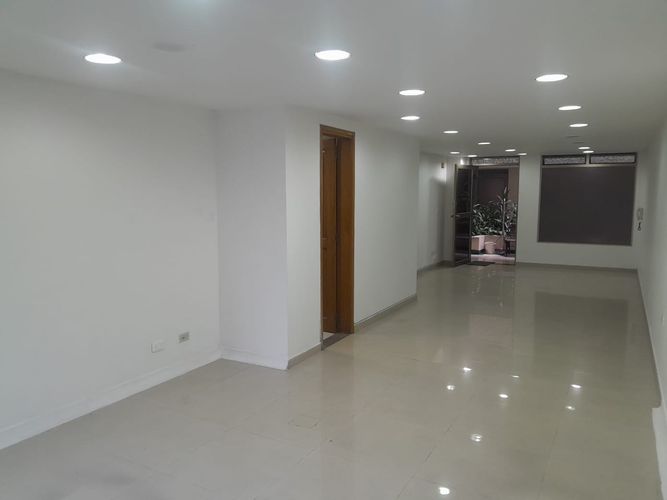 Oficina en  Arriendo en Chico norte, Bogotá - Miniatura 5