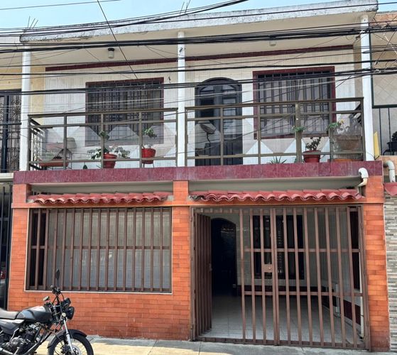 Casa en  Venta en Los guaduales, Cali - Imagen 1