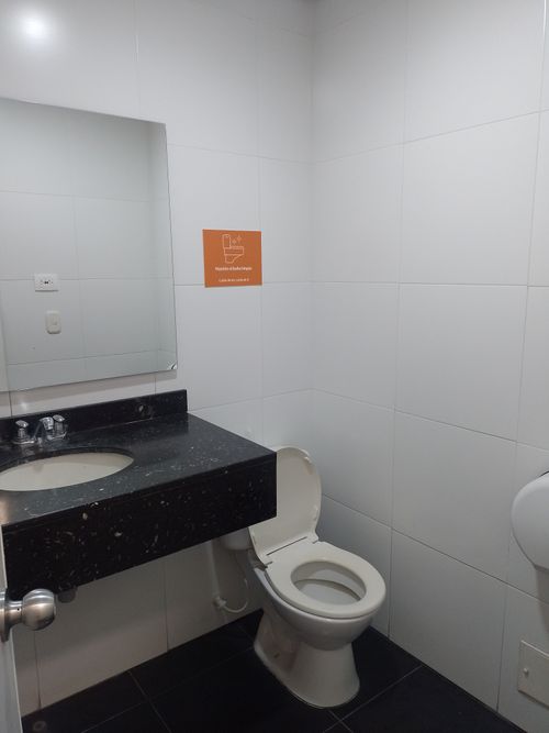 Local en arriendo en Centro, Santa marta - Miniatura 9