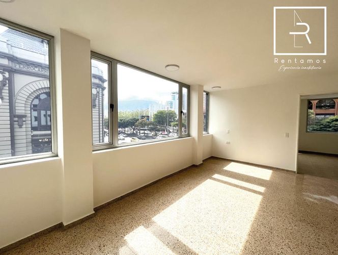 Edificio en arriendo en Medellín - Miniatura 11