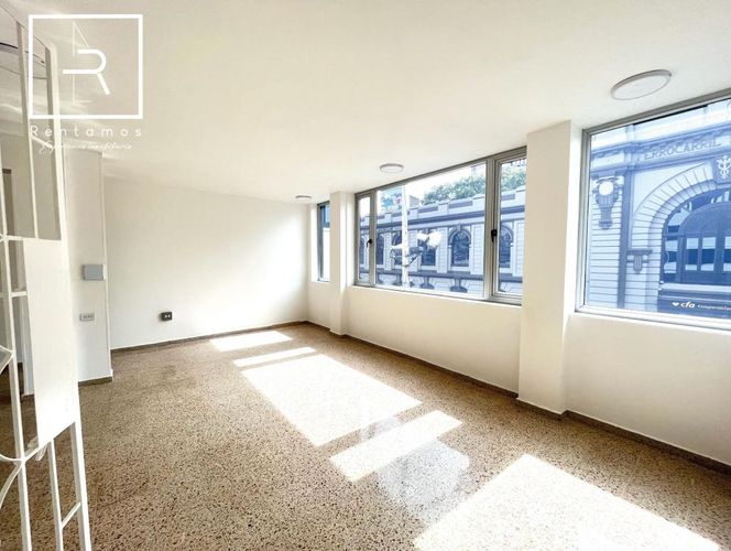 Edificio en arriendo en Medellín - Miniatura 14