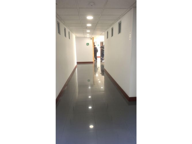 Oficina en venta en Restrepo, Bogotá - Miniatura 3