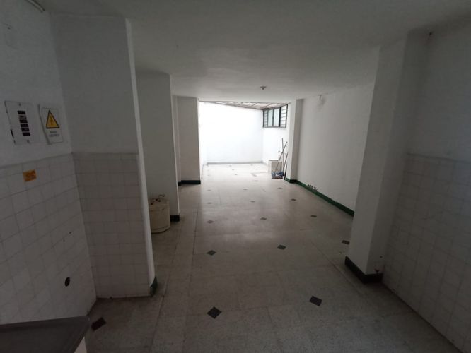 Local en  Arriendo en Laureles, Medellín - Miniatura 7