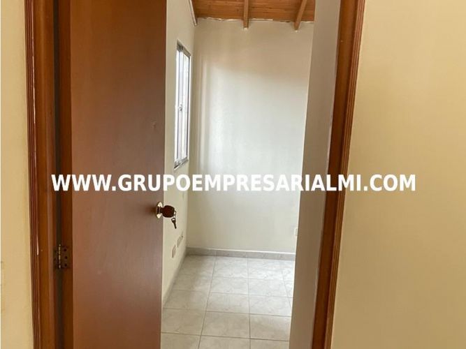 Apartaestudio en  Venta en San antonio, Medellín - Miniatura 30