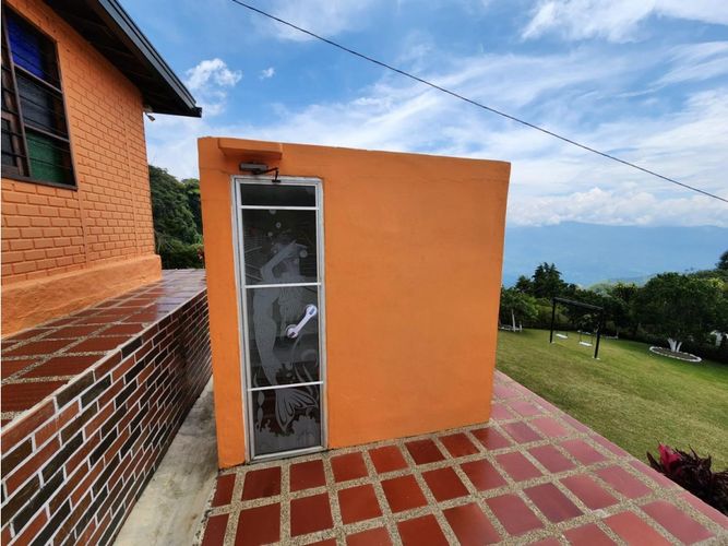 Finca en  Venta en Fredonia - Miniatura 3